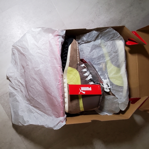 Puma Easy Wing Mashup High Top Shoes - Picture 11 of 12